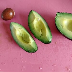 アボカドの種を簡単に取る切り方 レシピ 作り方 By Laon 楽天レシピ アボカドの種を簡単に取る切り方 レシピ 作り方 By Laon 楽天レシピ